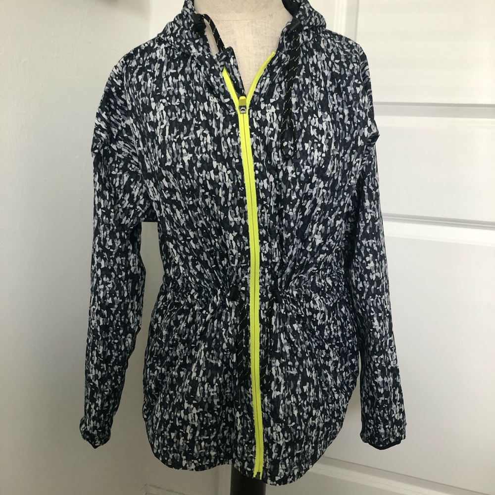 Fabletics Sienna Windbreaker Jacket - image 5